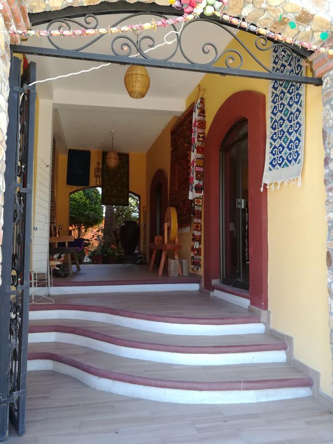 Teocalli Teotitlán del Valle Esterno foto
