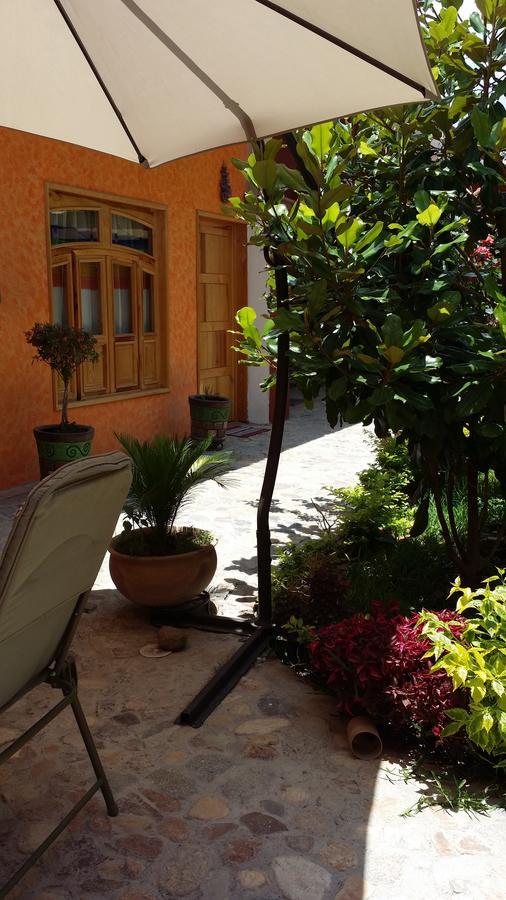 Teocalli Teotitlán del Valle Esterno foto